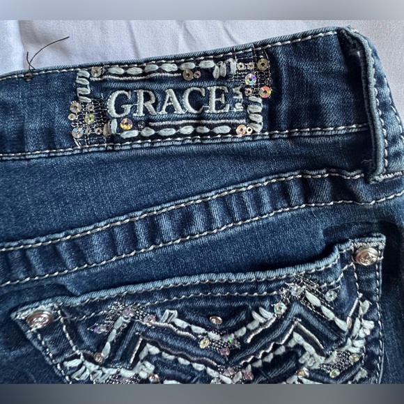 GRACE IN LA WOMEN'S
JEANS - AZTEC Grace Medium Blue Flare Jeans - Picture 14 of 16